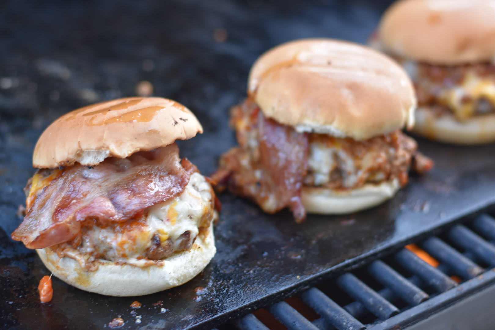 baking steel Burger