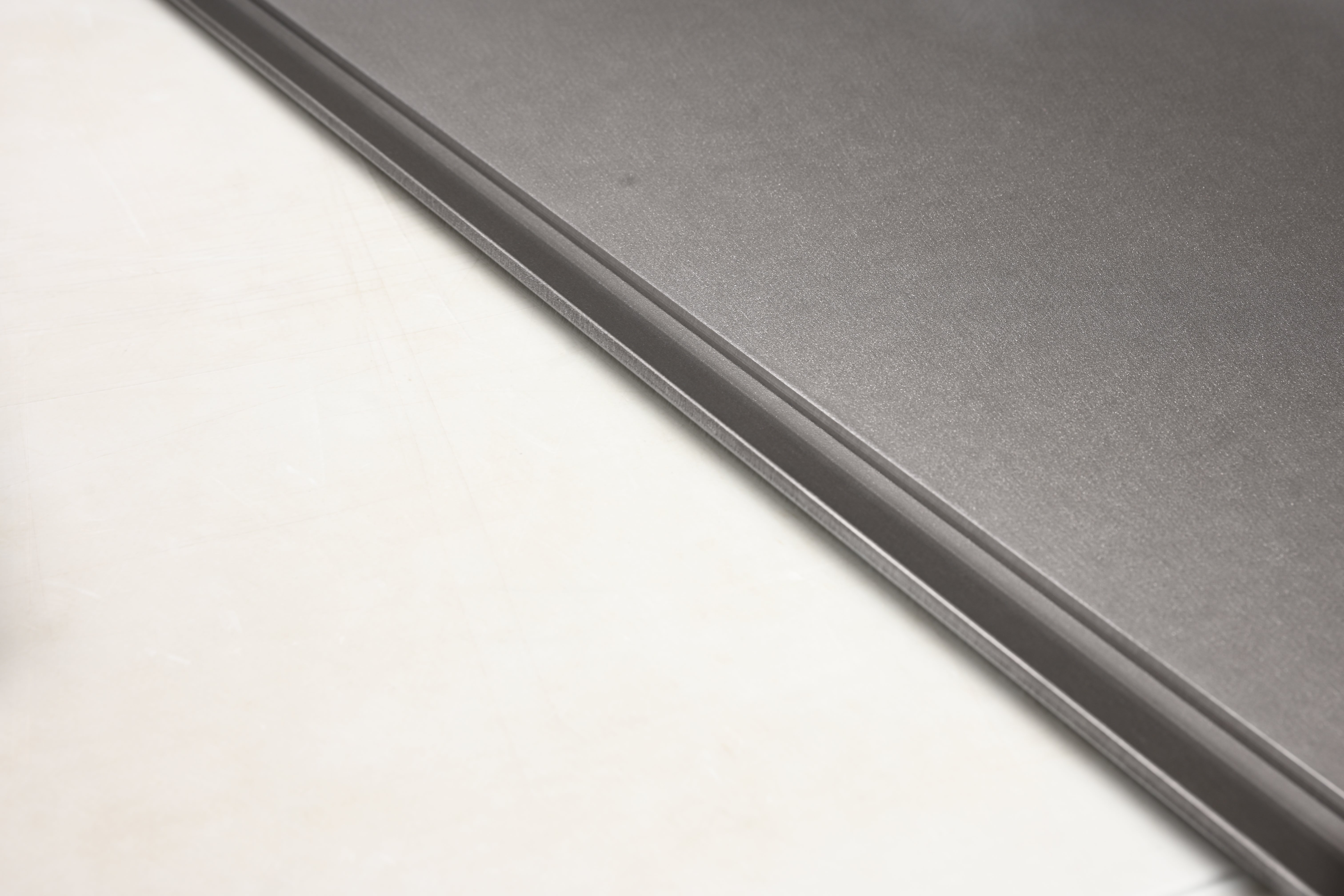 24" x 16" CAN-GRIDDLE XL and available Grease trap insert